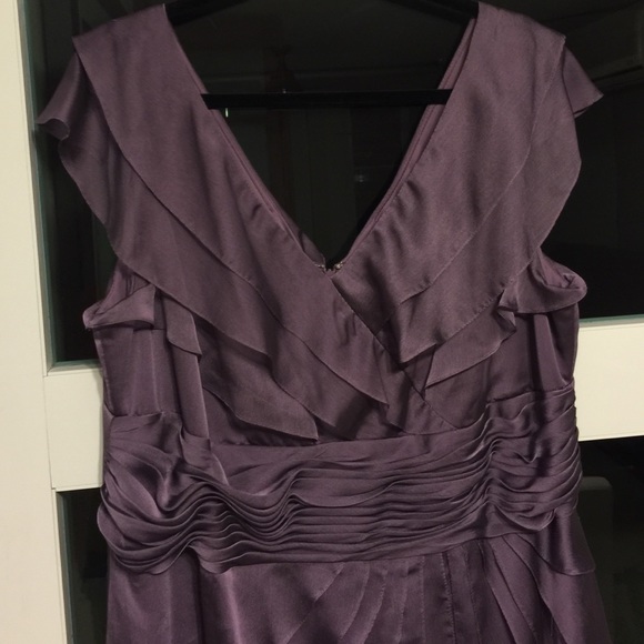 SOLD IN BUNDLEDavids Bridal Beautiful formal gown! - Picture 2 of 4