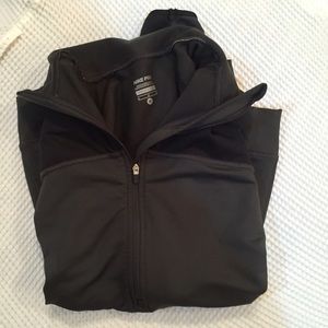 Nike pull over!