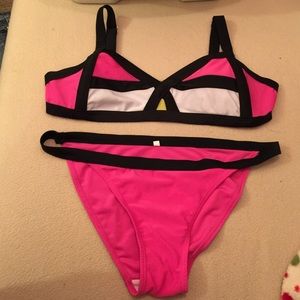 Triangl bikini!!