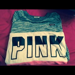 Victoria's Secret Pink size small sweat shirt 🎀
