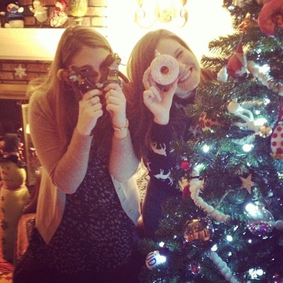 Meet your Posher, Carly - Picture 4 of 4