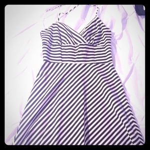 Black house white market dress