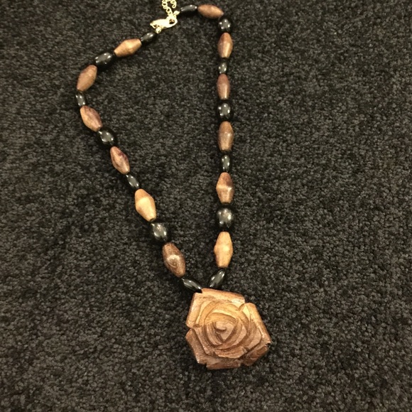 Fashion necklace