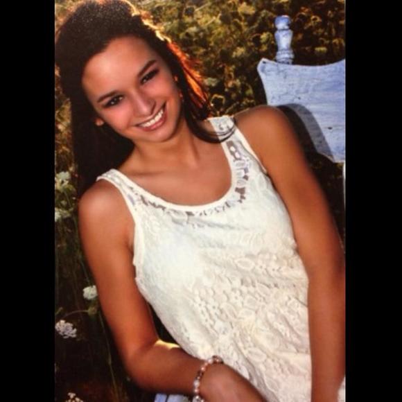 Meet your Posher, Mallory - Picture 1 of 1