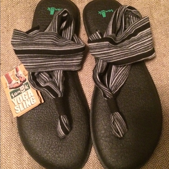 Sanuk yoga sling sandals