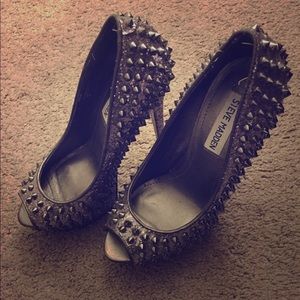 Steve Madden Awwsome Heels Size 7