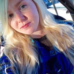 Meet your Posher, Kortney