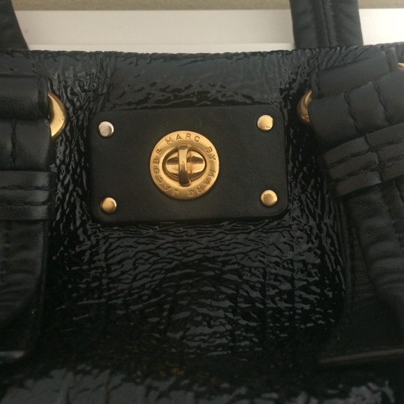 🎈🎉***SOLD*** 🎉🎈Marc by MarcJacob leather purse - Picture 3 of 4