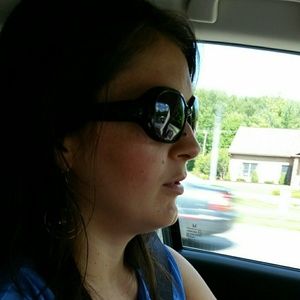 Meet your Posher, Edit