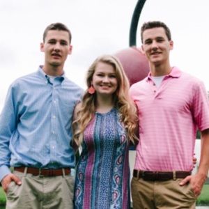 Meet your Posher, Kim