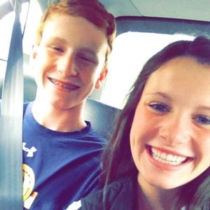 Meet your Posher, Avery