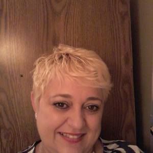 Meet your Posher, Marcia