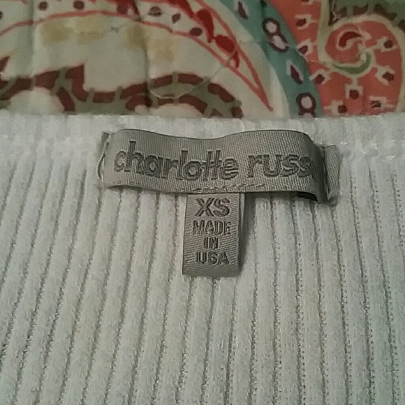 ?Traded? Charlotte Russe Crop Top - Picture 3 of 4