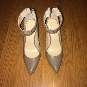 Nude Ankle Strap Pump
