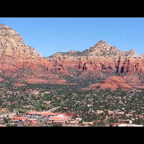 🌺👙💄💋👠🌂👛💍