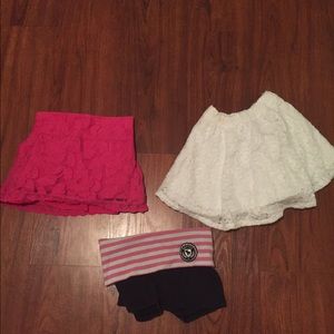 2 Abercrombie skirts and yoga shorts