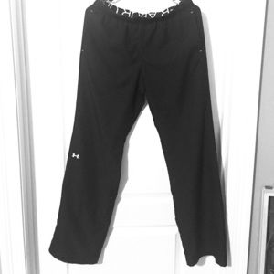 Black under armour wind pants.