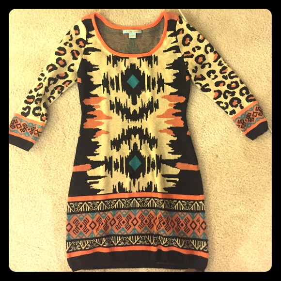 Flying tomato three quarter sleeve printed dress