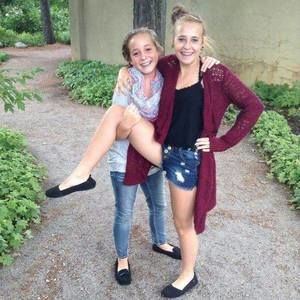 Meet your Posher, Ali