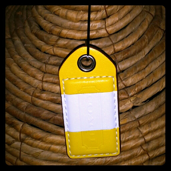 Yellow white striped hang tag