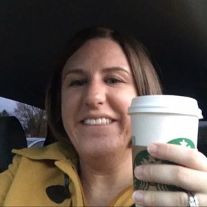 Meet your Posher, Stacy