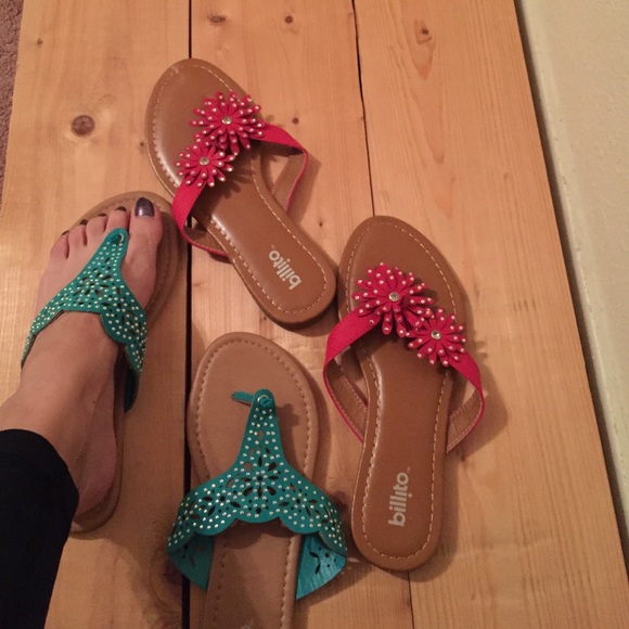 ❌SOLD❌ Sandals - Picture 2 of 4