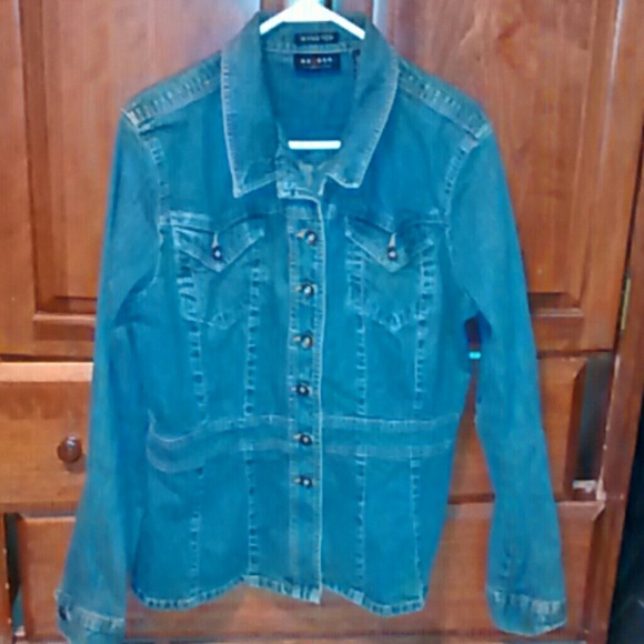 Liz Claiborne jean jacket