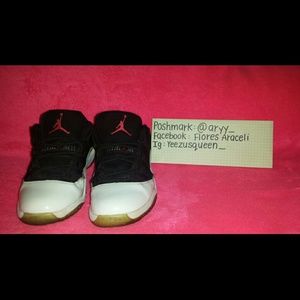 Tuxedo 11s