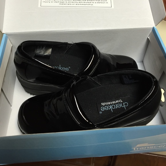 Great shoes for a lady who is on her feet all day