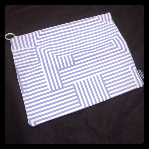 Kate spade pouch