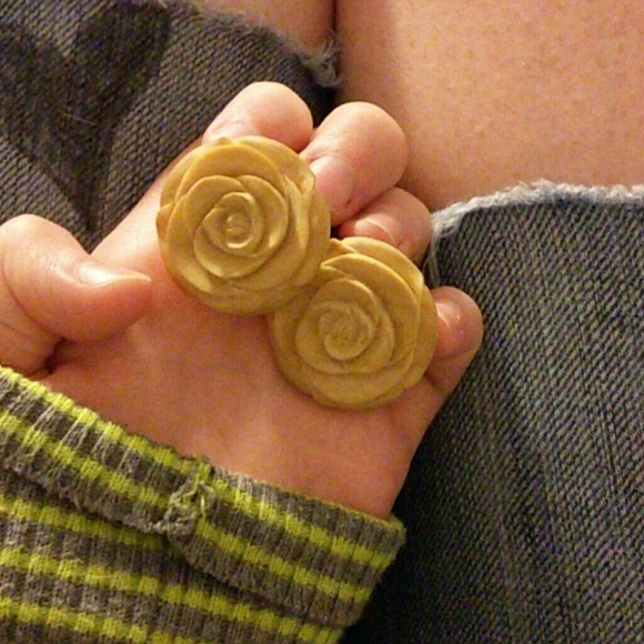 Wood 3/4ths plugs
