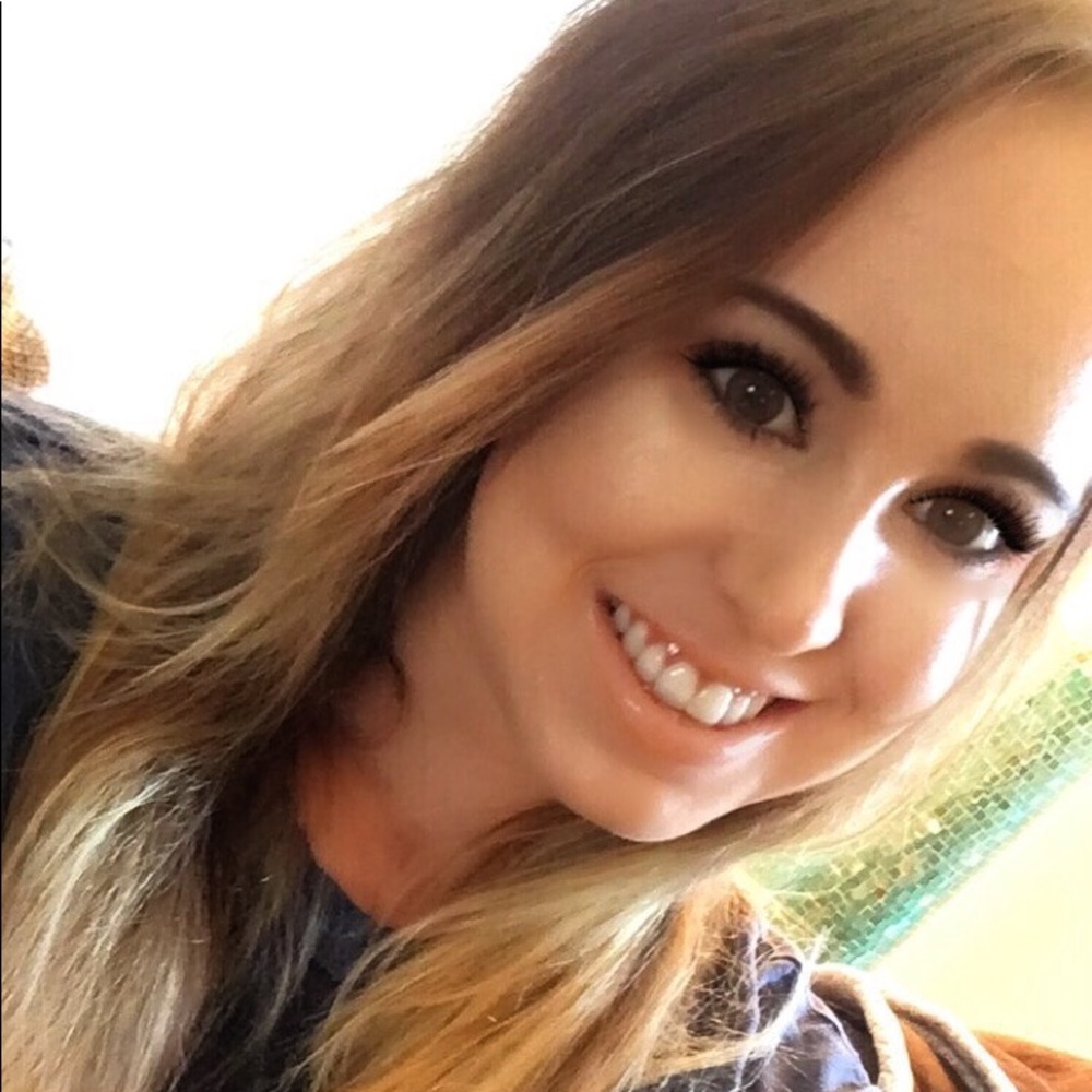 Meet your Posher, Erin
