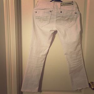 White rock revival jean capris.