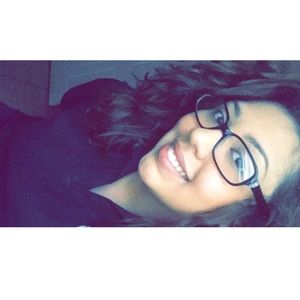 Meet your Posher, Brenda