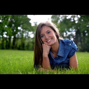 Meet your Posher, Mallory