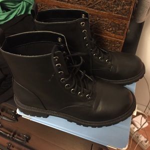 Brand new combat boots