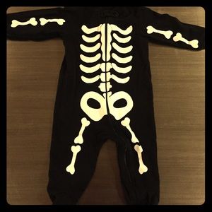 Black glow in dark skeleton pajamas.