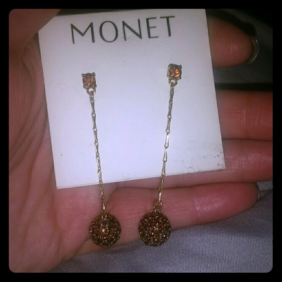 Beautiful gold and chocolate dangle earings
