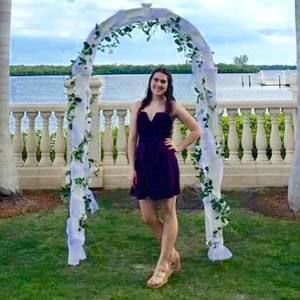 Meet your Posher, Kristen