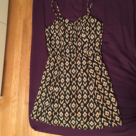 New Orange/ black Ikat print dress tags included