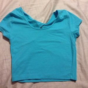 Crop top