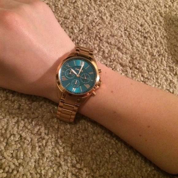 🚫SOLD🚫 Fossil watch - Picture 2 of 4