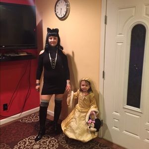 Meet your Posher, Eniko