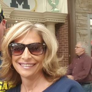 Meet your Posher, Robin