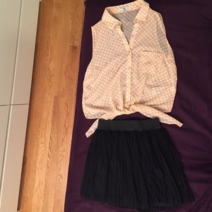 Polka dot tank in blush with black shorts outfit