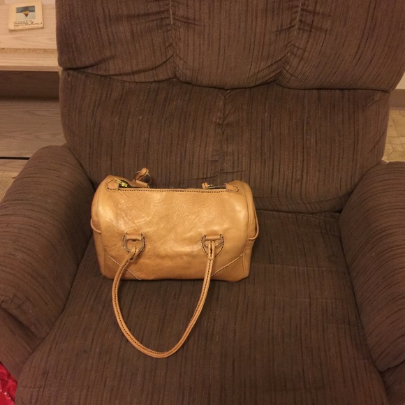 Purses - Picture 2 of 4