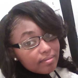 Meet your Posher, Danequa