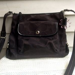 SALE! Authentic black Coach signature shoulder bag