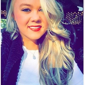 Meet your Posher, Katlyn