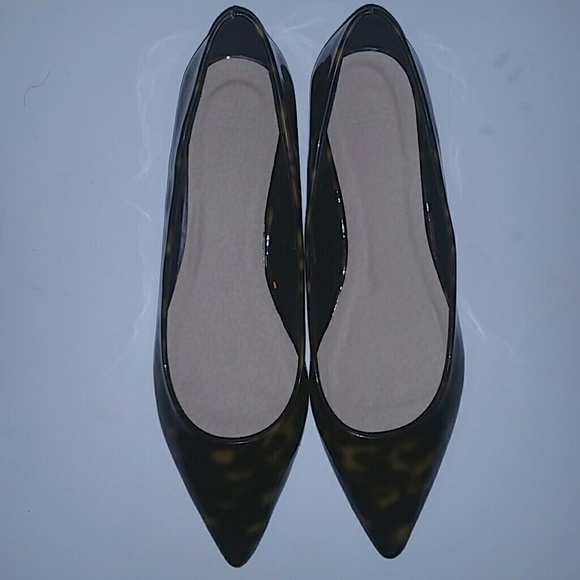 Leopard Flats
